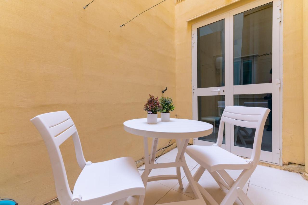 Seaside Cosy Maisonette @ - 2 Mins Walk From Sea *